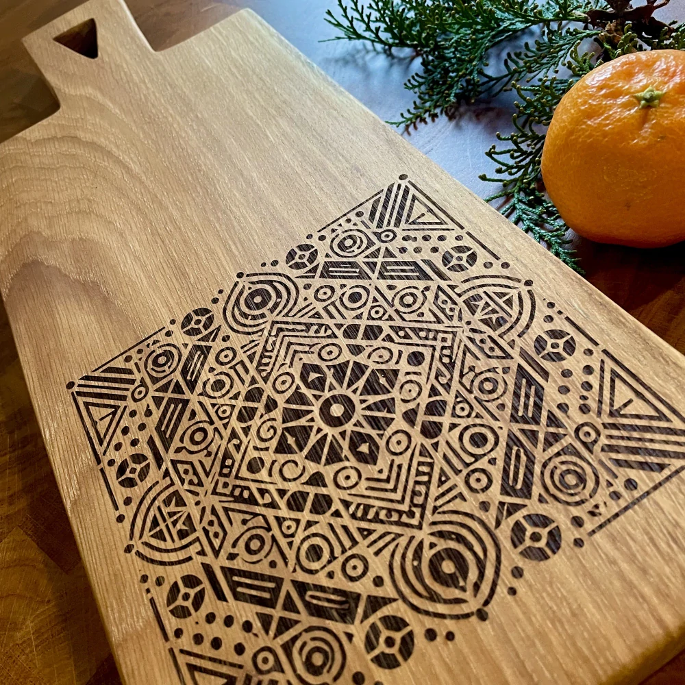 Dřevěné dubové prkénko s kresbou - Geometrický Ornament