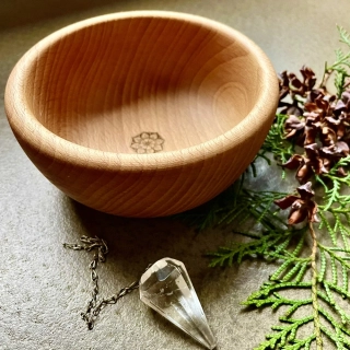 Dřevěná buková kulatá miska - Indiánská Mandala